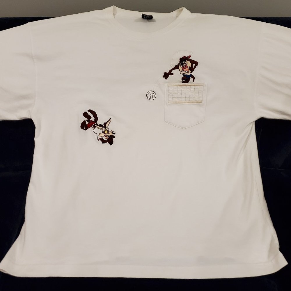 Warner Bros Looney Tunes Knit Pocket T shirt XL